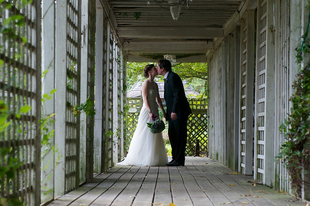 Candid wedding documentary images of the bride and groom.